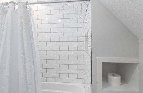 Renovated 4BR Independence Retreat on 1.3 Acres - Foto 19