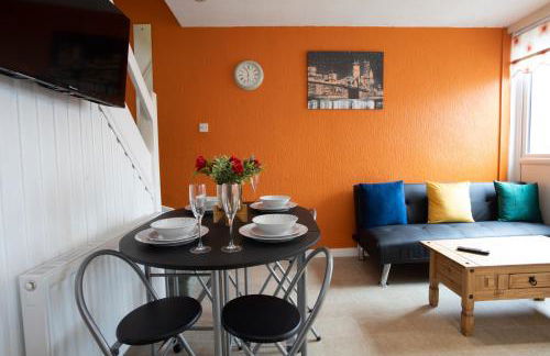 Hurley House - Photo 1