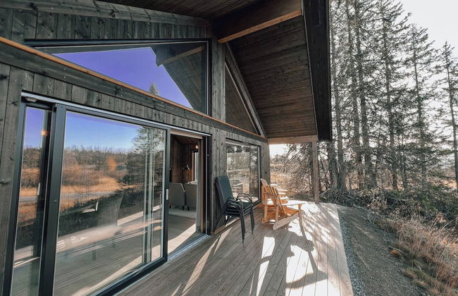 Modern Mountain Cabin - Outdoor Hot Tub - 8 Beds - Photo 48