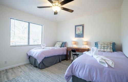 Quaint and Charming 4BR Tranquil Palo Alto Retreat - Photo 35