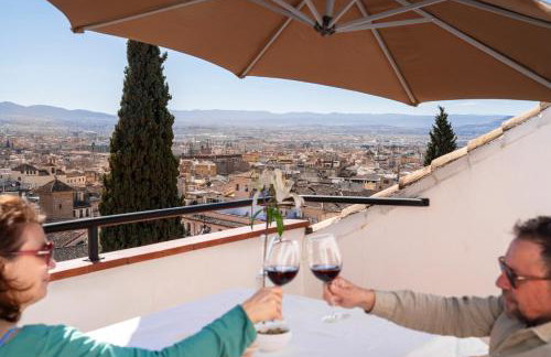 Spectacular Alhambra view roof terrace penthouse - Photo 4