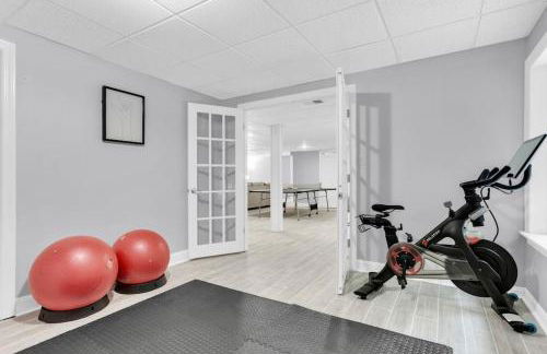 Lakefront, Saltwater Pool, Backyard Oasis, Private Dock, Home Gym - Foto 21