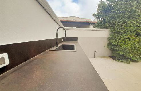 Lovely Home In Leporano Ta With Wifi - Foto 7