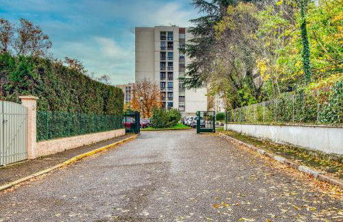 L'Horizon - Climatisé - T2 proche Hôpital Lyon Sud et métro - Foto 23