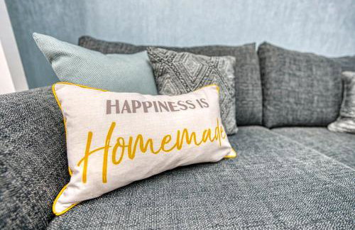 Stylish House - B'ham Airport and NEC, JLR Solihull, Business & Leisure Stays - Aspen House - Photo 20