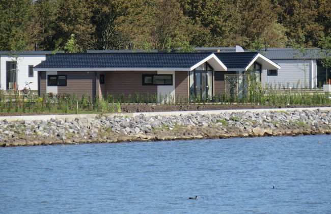 Modern Chalet on the Water of the Markermeer - Foto 17