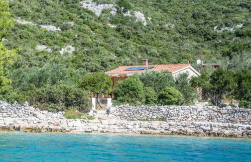 House Divna - Photo 1