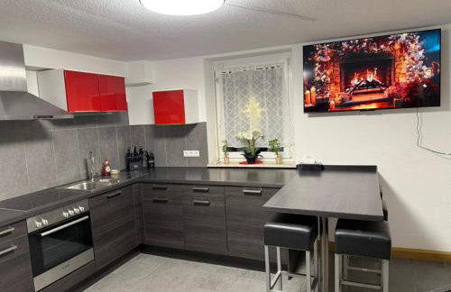 ARCOS Apartment - Geräumige 3-Zimmer-Wohnung mit 8 Einzelbetten - Perfekt für Familien, Gruppen oder Monteure - Foto 11