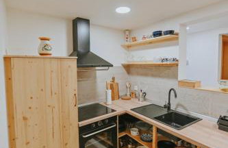 Stone House Zrinski entire apartment 62 m2 - Photo 9