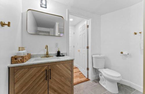 Family Friendly 4BR. Trendy & Great Location - Foto 34