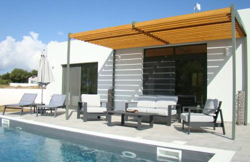 Villa Esther - Foto 1