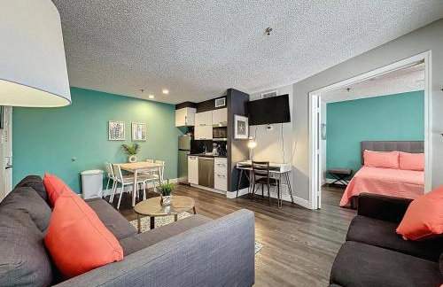 Two bed condo in Parkway Palms Resort - Foto 1