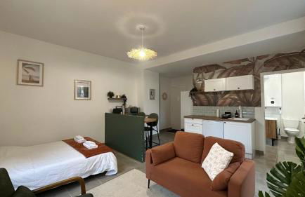 Le Petit Oasis - 50m de la gare de Nevers - Foto 4