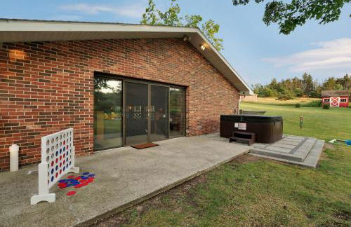 Private Indoor Pool Estate with Hot Tub - Foto 27