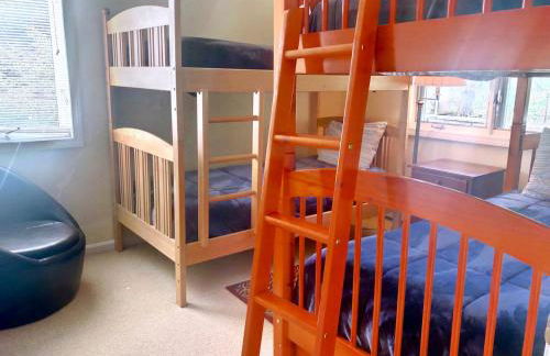 G2 Sunny and homey Fairway Village Townhome right on the Omni Mount Washington Hotel golf course - Foto 14