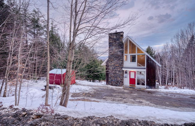 Classic Stowe Ski 3 Bedroom Chalet by RedAwning - Photo 39