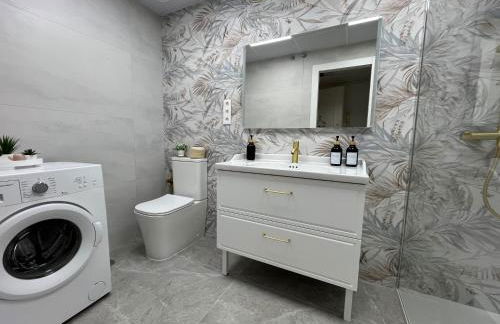 Luminoso ático en el Puerto de Almerimar - Foto 3