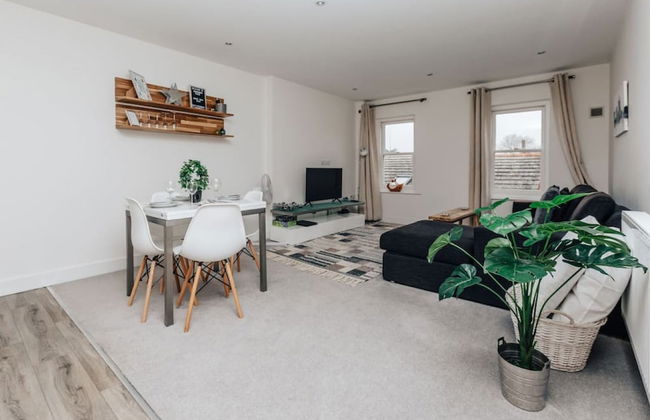 Central Modern Flat Sleeps 6 - Dedicated Parking - From 125 Per Night - Foto 28