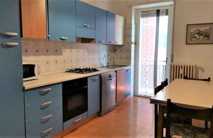 SPAZIOSO APPARTAMENTO - Photo 4