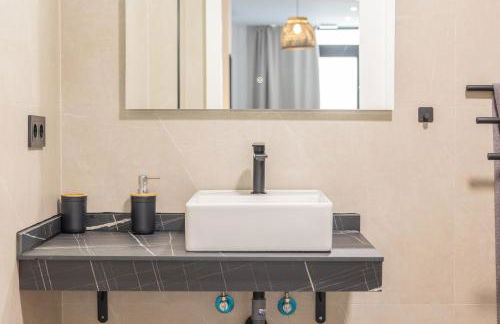 Suite Deluxe Valencia - Beach II Apartments - Foto 20