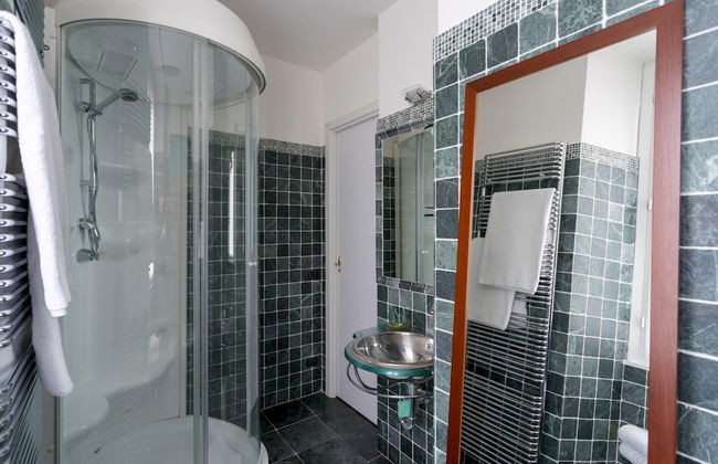 Co-b730-alem2bt - Lovely Apartment Overlooking the Lake - Photo 13