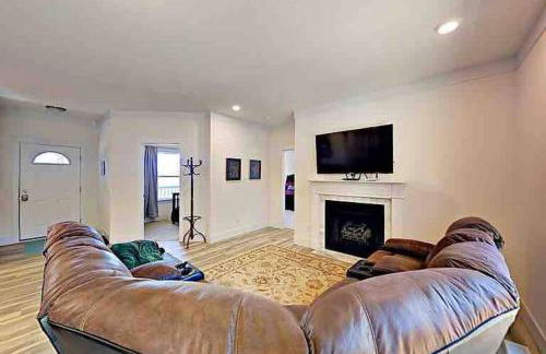 Serenity Views Comfort - Close to City & Parkway! - Foto 11