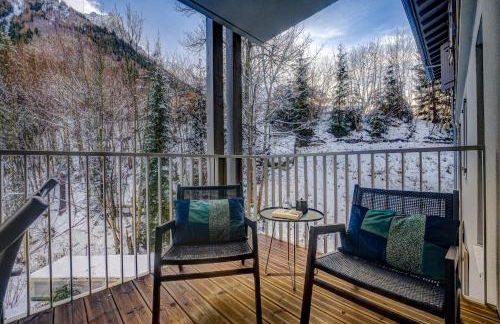 White Pearl Apartments - Photo 27