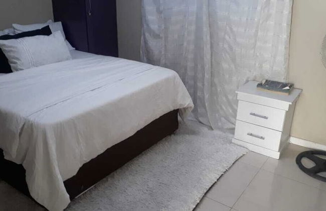 Rose Of Sandton - Photo 9