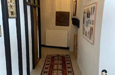 The Old Mint House F1 Silverstone Racetrack - Foto 31