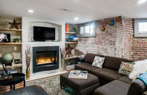 Designer Apartment in a Historic 1901 Downtown Area Mansion - Foto 5