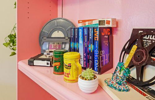 Comfort, Fun, and Retro Retreat - Foto 32