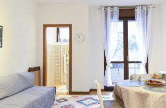 HOST4U - ANGOLO TERME Beautiful Apartment with Parking - Foto 1
