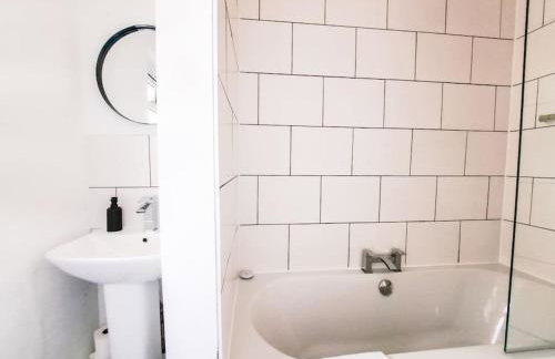 3 bed flat Cardiff Central Location - Foto 9