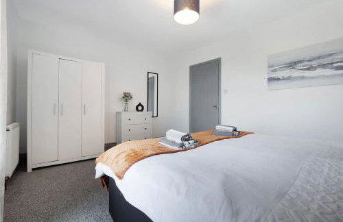 Comfortable 2BR Home 10 Min to Durham Cathedral - Foto 7