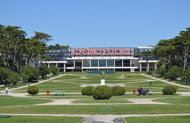 Cozy Apartment in Estoril - Photo 14