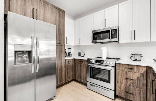 2BR Sunspot Poolside Living in Apollo Beach - Foto 2