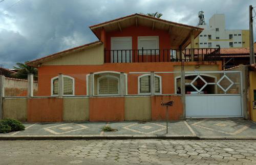 Paraíso Beira Mar, Casa Temporada Itanhaém, 30m Praia, Vista Mar, Piscina, Hidro, Wi-Fi 500 mb, Snooker, Churrasqueira, Garagem Grande, Lazer e Descanso - Foto 4