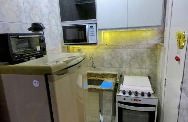 Sala living em prédio Familiar na Av da Praia - Foto 6