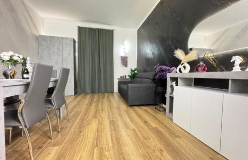 ROYAL HOUSE - Parcheggio gratuito e Wi-Fi - Photo 48