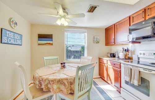 Sebastian Home with Large Deck Near Golfing and Beach - Foto 9