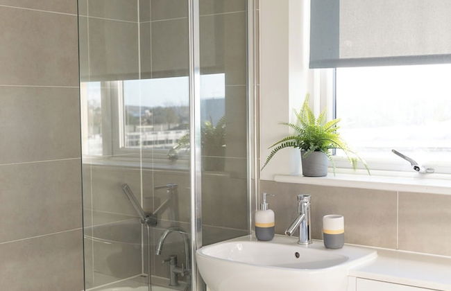 Stylish 2BR Apartment, Town Centre, Free Parking - Foto 16