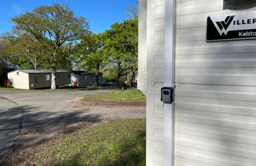 Stylish large static caravan gold rated 3BR Slp 8 - Foto 19