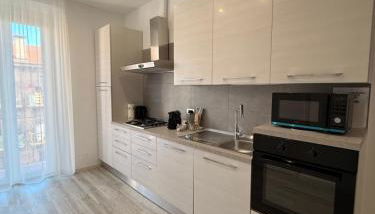 Appartamento Moderno, Comfort, Mare e Posizione Top - Foto 1, stove, dishwasher