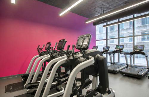 Blueground The Loop pool AC nr park CHI-1188 - Foto 22