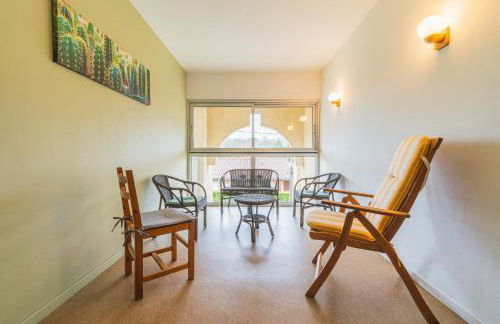 Les Mimosas - App 07 - Appartement Cosy Clim Balcon 1er étage - Photo 10