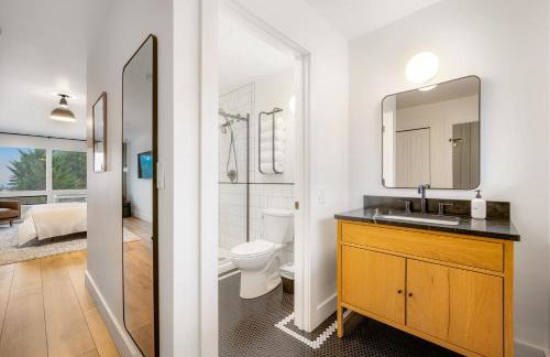 Harbor Views 2 - Walkable in the Heart of Auke Bay - Foto 10