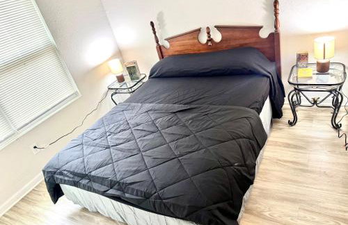 3 Bed Home 5 Mins to JAX Airport & Zoo - Foto 64