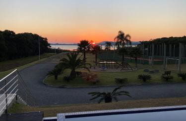 Casa com Piscina e SPA em Condominio a Beira da Lagoa de Ibiraquera - Photo 12