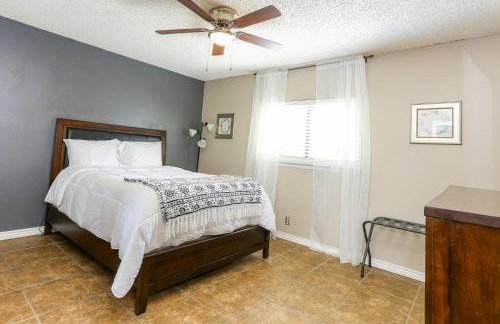 Home near Sea World & Lackland - Foto 17