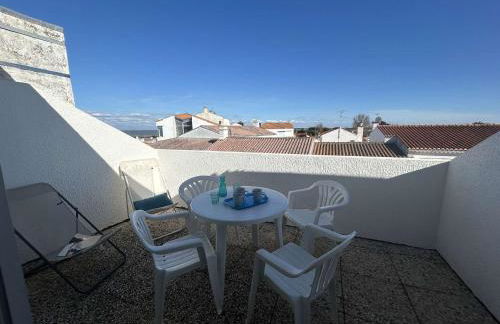 Appartement 2 pièces avec balcon et parking privé - FR-1-224B-71 - Foto 11